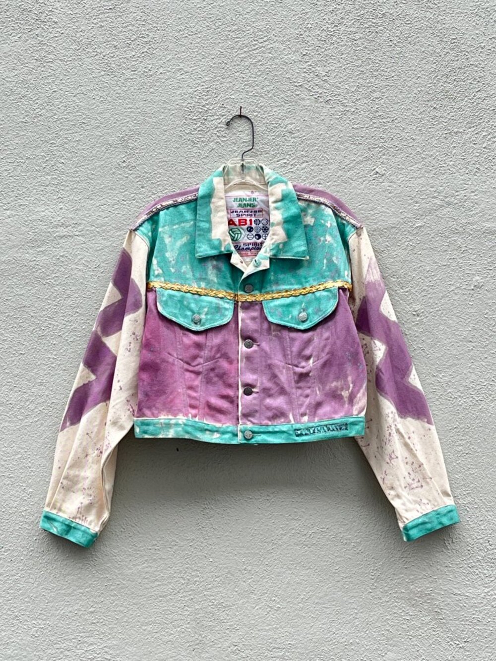 Vintage OOAK 80s Jeanjer Jeans Hand Painted Cropped Denim Trucker Jacket Medium